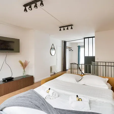 公寓 Superbe Loft Avec Patio - Tour Eiffel