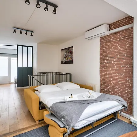 Superbe Loft Avec Patio - Tour Eiffel Lägenhet
